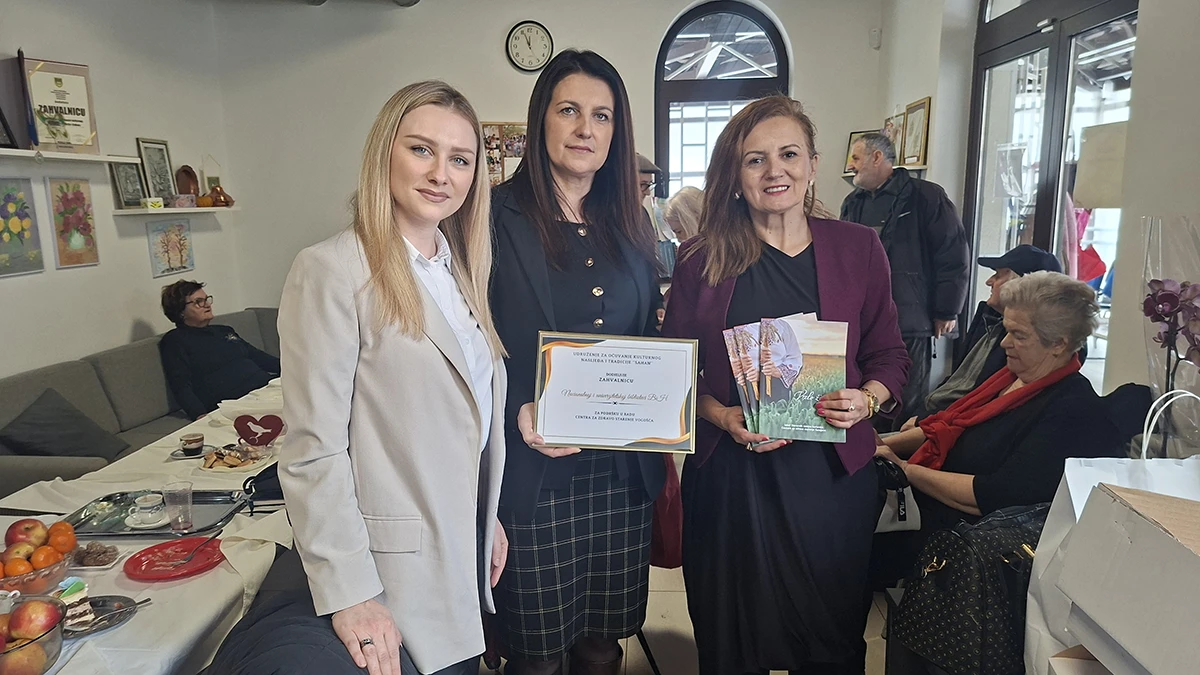 NUBBiH obilježila godišnjicu Centra za zdravo starenje Vogošća uz donaciju knjiga i priznanje za saradnju