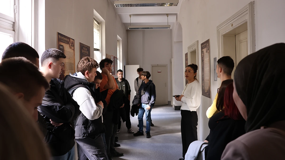 Gallery image